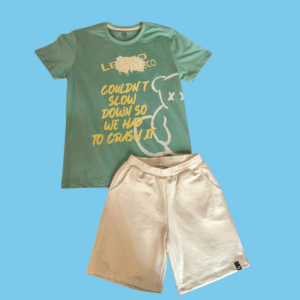 Conjunto Leleco - Blusa Verde Oliva e Bermuda Nude