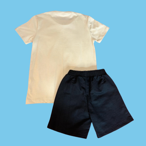 Conjunto Victory - Blusa Nude e Bermuda Preta - Imagem 2